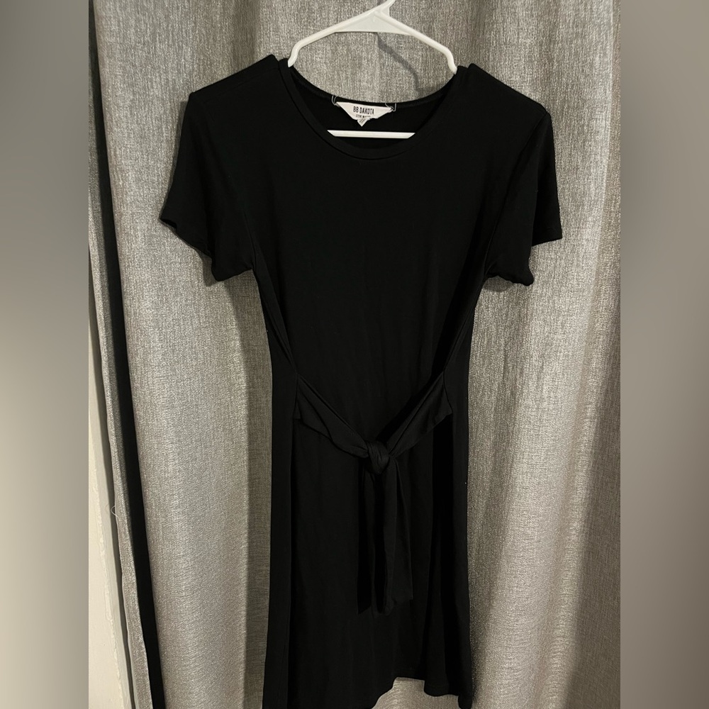 BB Dakota Classic Black Dress
